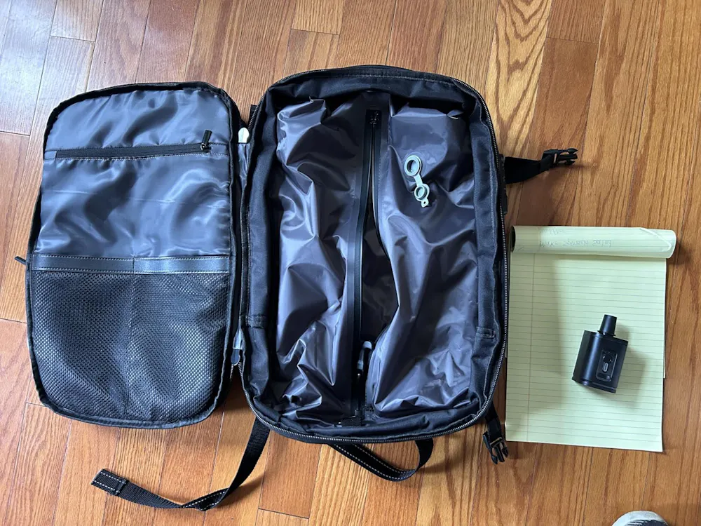 Air Vacuum Travel Bag Pack With Air Pump 45L