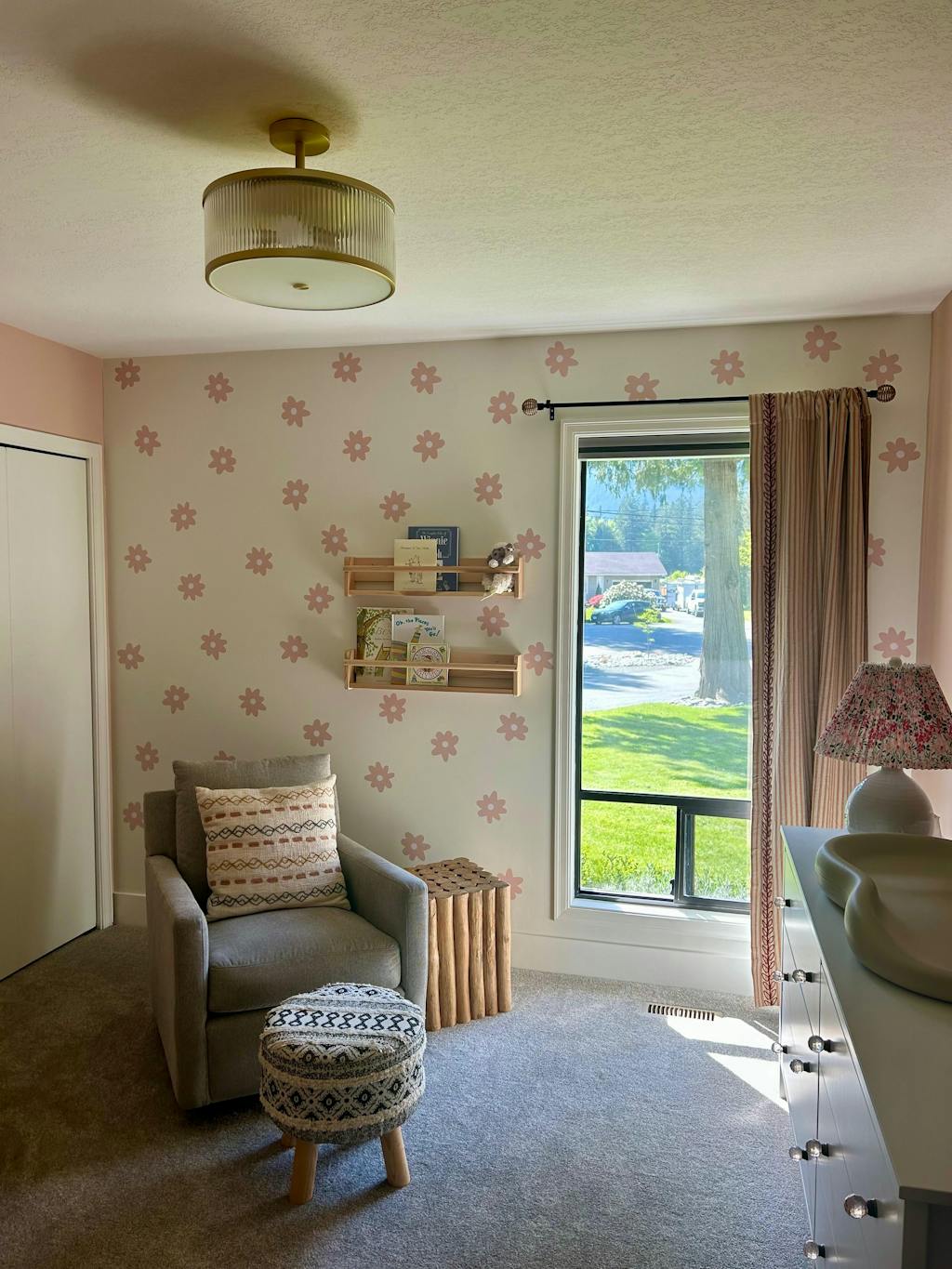 Mini Whimsy Daisy Wall Decals