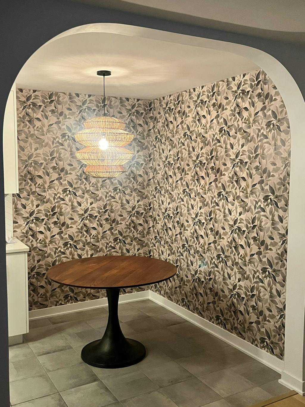 Botanical Bliss Wallpaper