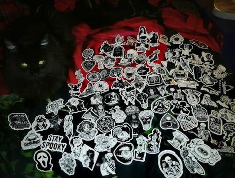 100 Pcs Goth Stickers For Adults,Waterproof Horror Stickers For Laptop /  Smart Phone / Water Bottle / Skateboard / Guitar, Witchy Sticker Packs For  Adults, Cool Stickers Emo Accessories 