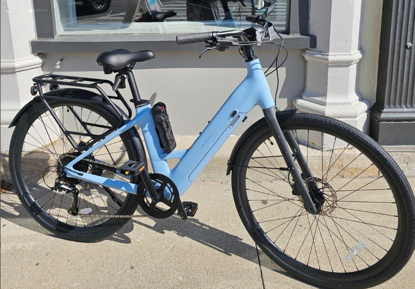 Urtopia Carbon 1 Step-Thru E-Bike