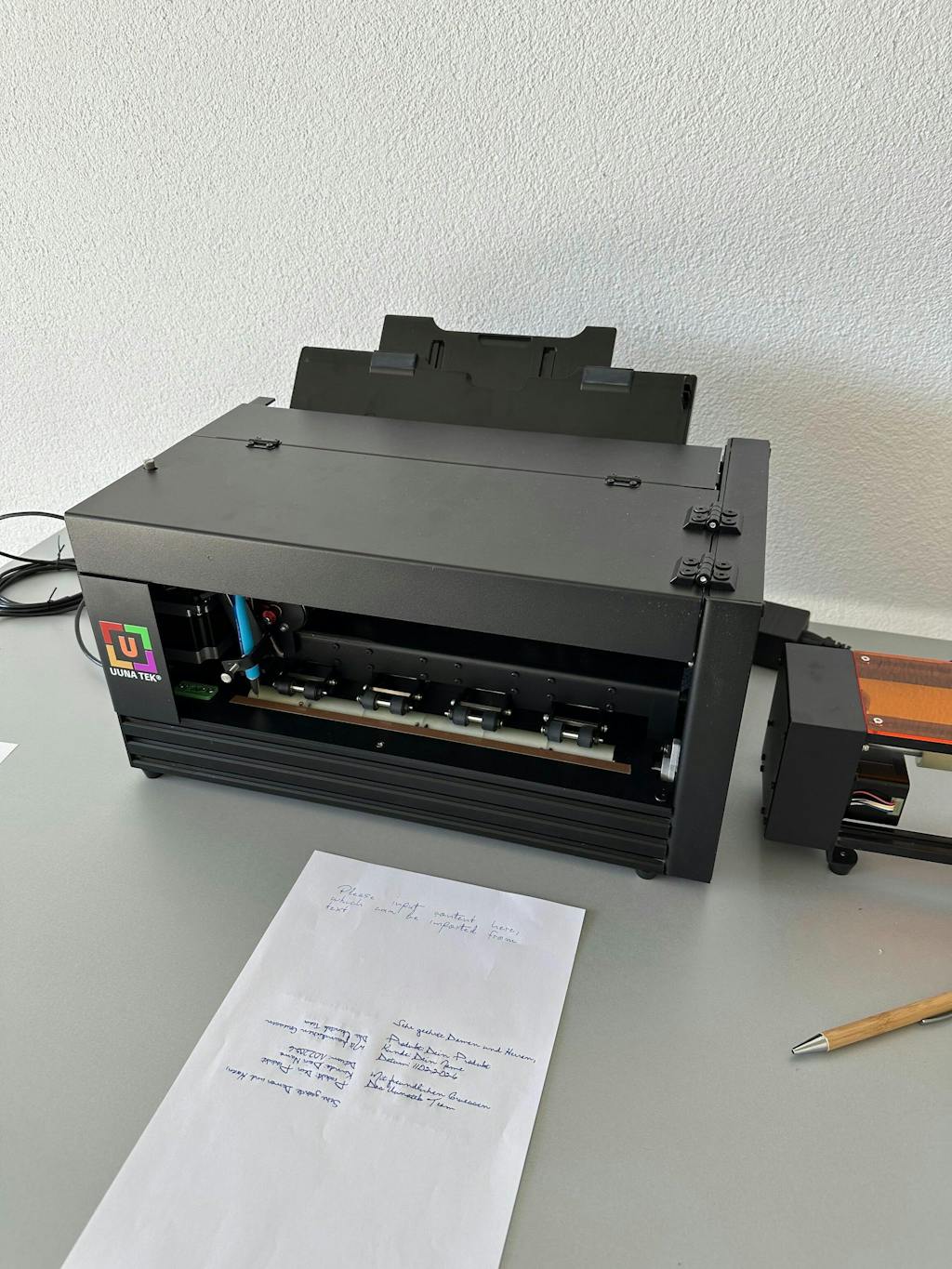 UUNA TEK® iAuto - Handwriting Machine with Feeder/Automatic Signature Machine/Handwriting Machine for Letter/Automatic Writing Machine,  Write Up to 80 Letters,  30 Envelops Per Load