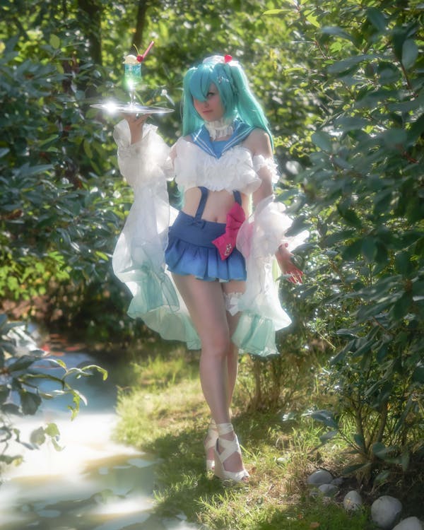 【In Stock】Uwowo V Singer Melon Soda Float Ver Cosplay Costume