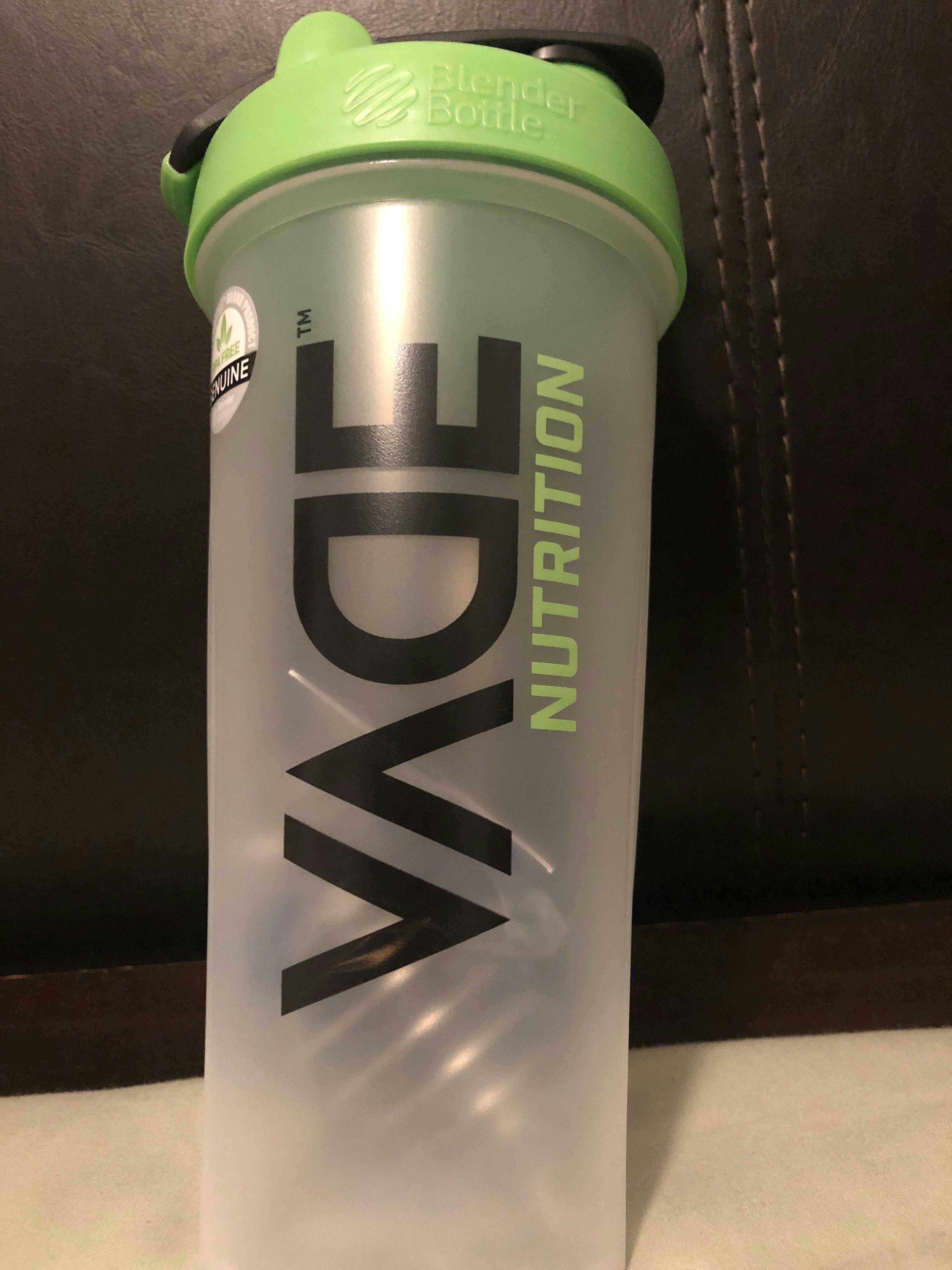 PREMIUM VADE NUTRITION SHAKER BOTTLE, 28oz