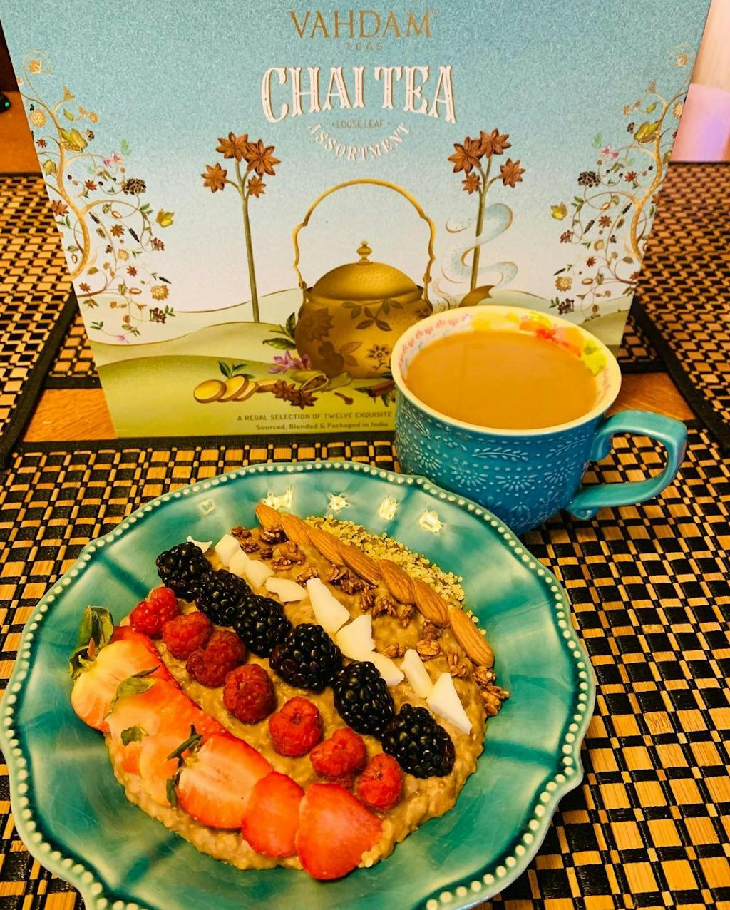 Buy Chai Tea Gift Set Online (Assorted 12 Tin Caddy) VAHDAM® USA