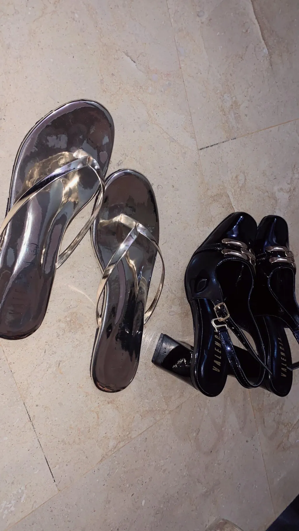 Golden Flip Flop Slipper
