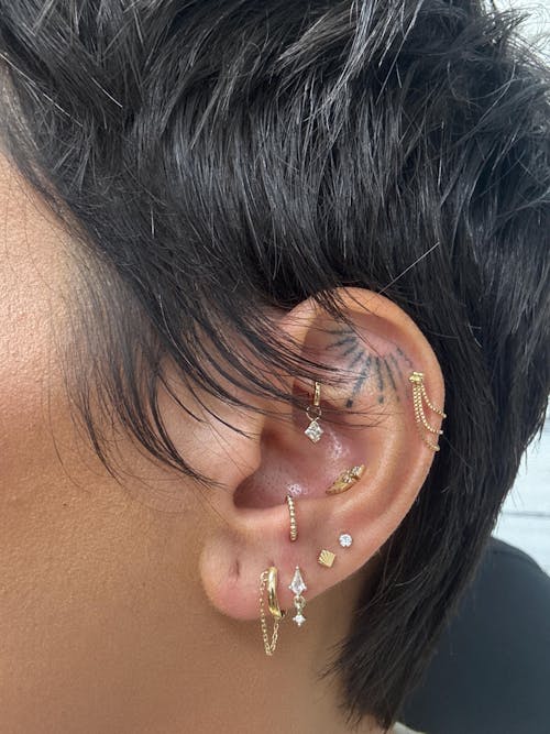 19G Val Sunrise Solid Gold Flat Back Stud