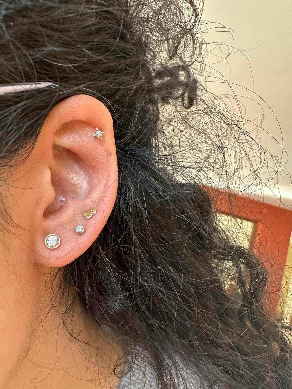 16G Aster Diamond Flat Back Stud