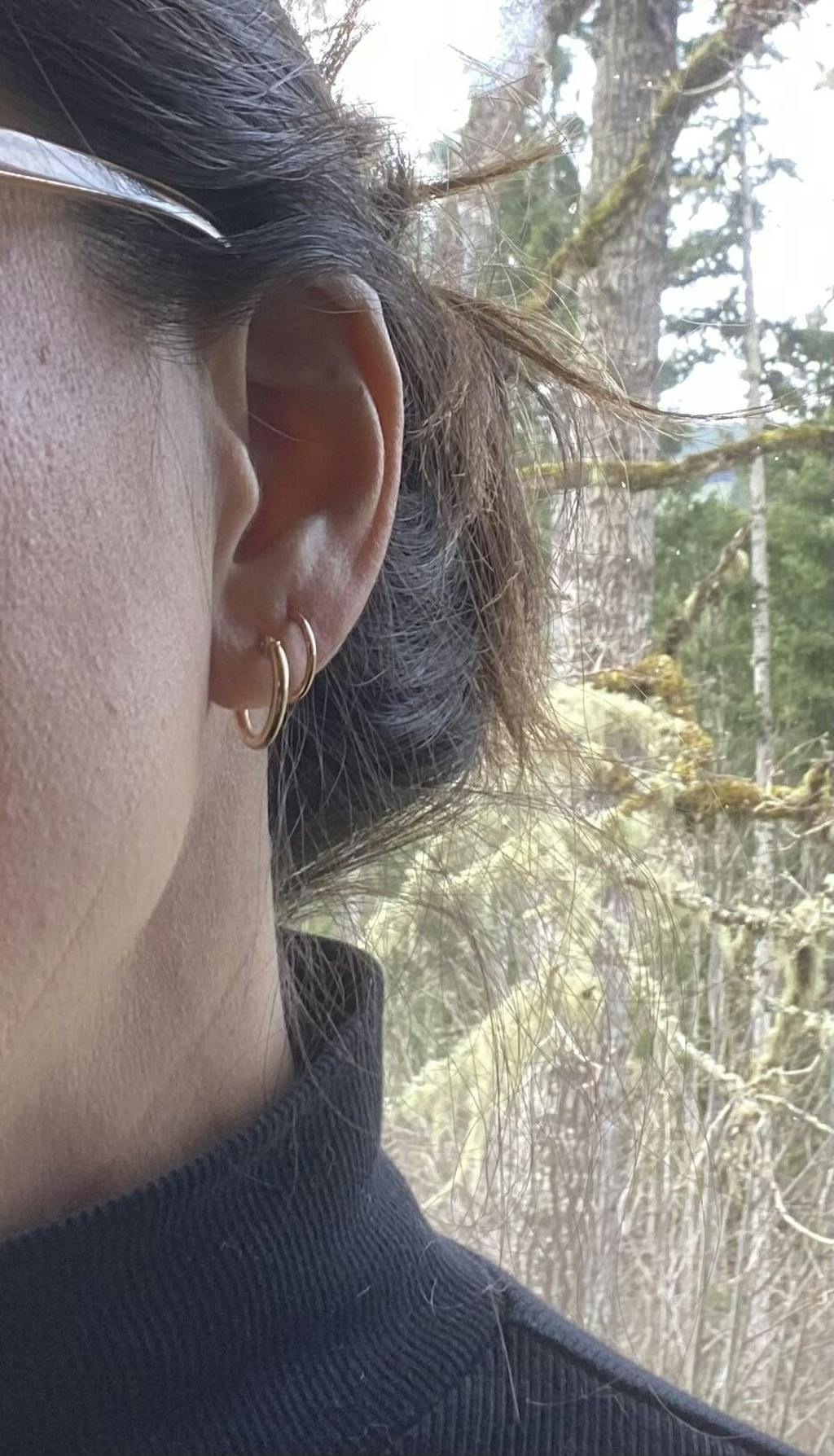 16G Eden Solid Gold Seamless Hoop Clicker