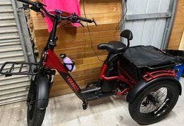 Schwinn meridian trike gloss red electric bike bicycle s7518az sale