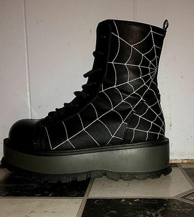 Spiderweb SLACKER-88 Boots [Black Vegan Leather] – VampireFreaks