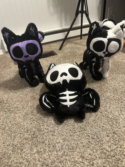 Bony Bat Plush Toy – VampireFreaks