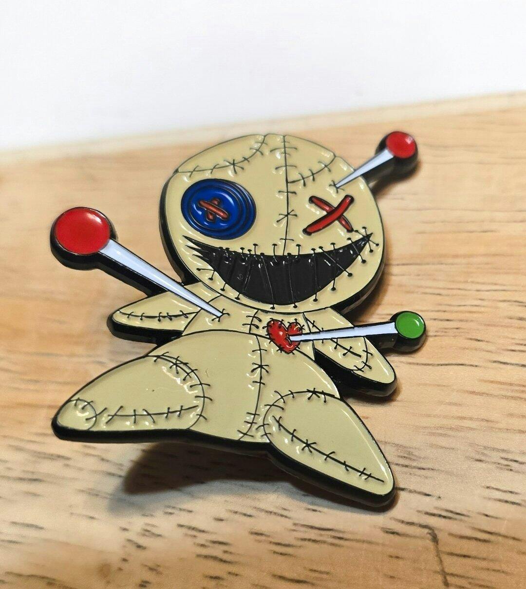 Ouchie Voodoo Doll Enamel Pin – VampireFreaks