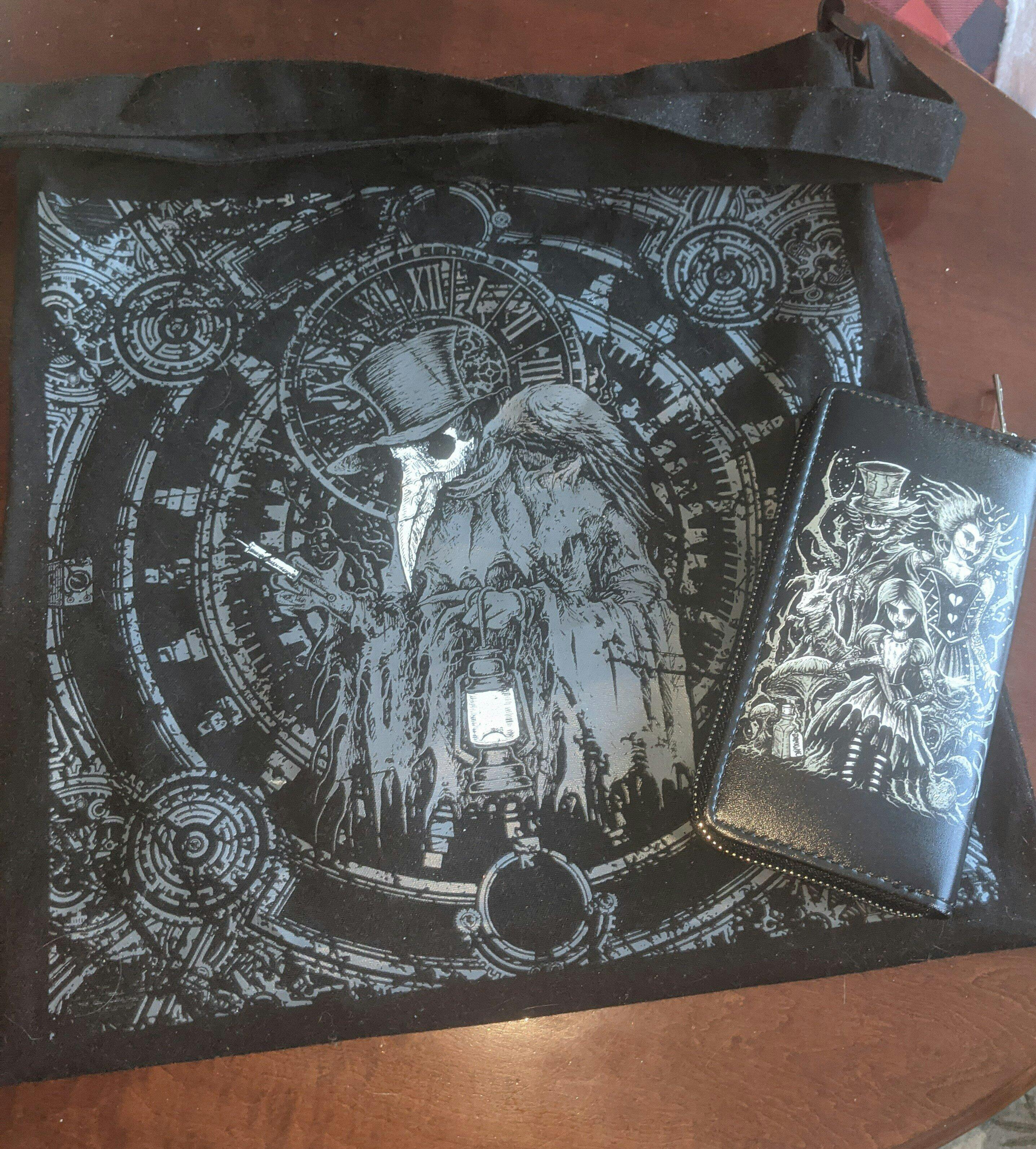 Shoulder Sling Zipper Tote Bag – VampireFreaks