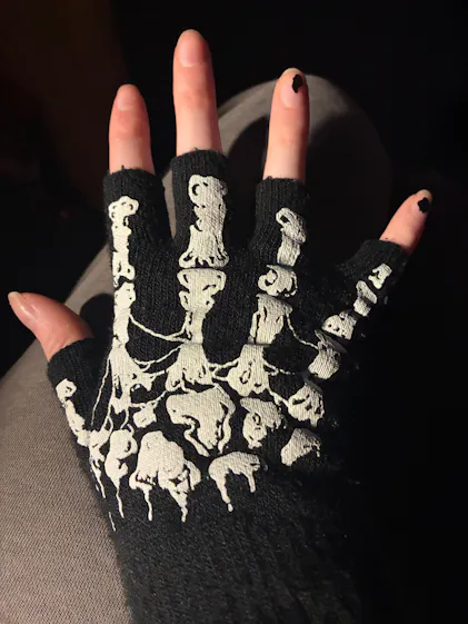 Dead Inside Skeleton Gloves [Fingerless] – VampireFreaks