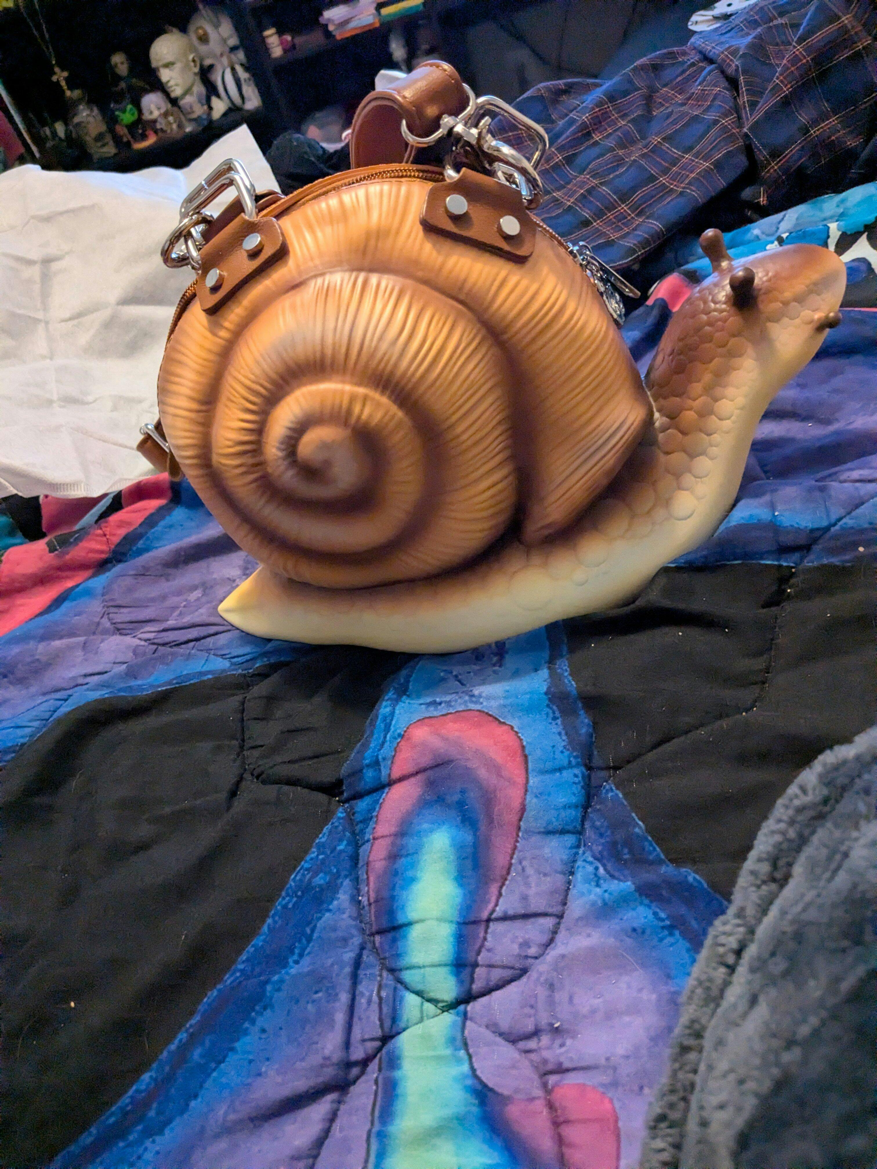 Snail Bag [Brown] – VampireFreaks