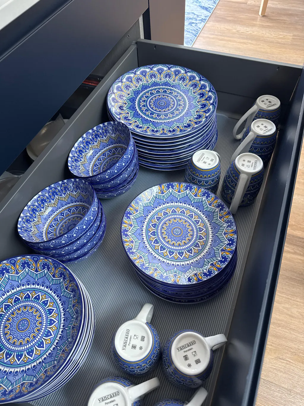 Mandala 16 Piece Dinnerware Set