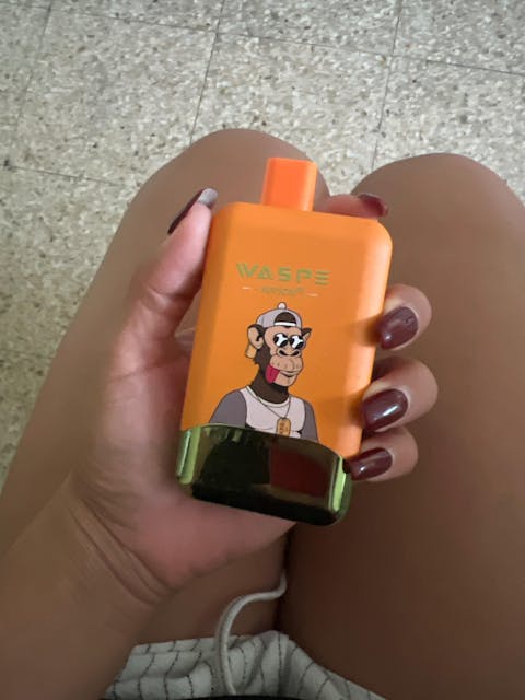 Vaper de 40.000 puffs desechable y recargable tipo c sabor Red Bull Hielo y Mango Fresa con sistema de eleccion de sabor  (sin nicotina)