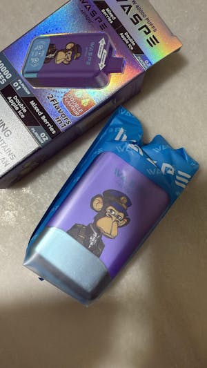 Vaper de 40.000 puffs desechable y recargable tipo c sabor Bayas mixtas y hielo doble de manzana con sistema de eleccion de sabor  (sin nicotina)