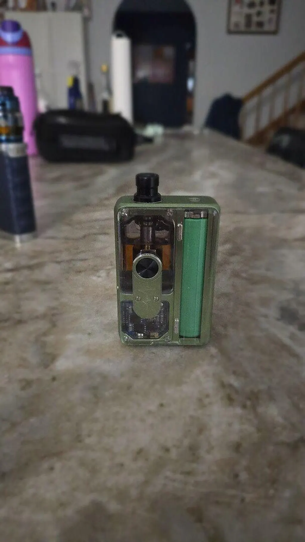 vape glue Review of the Vandy Vape Pulse AIO Boro Device main image 1