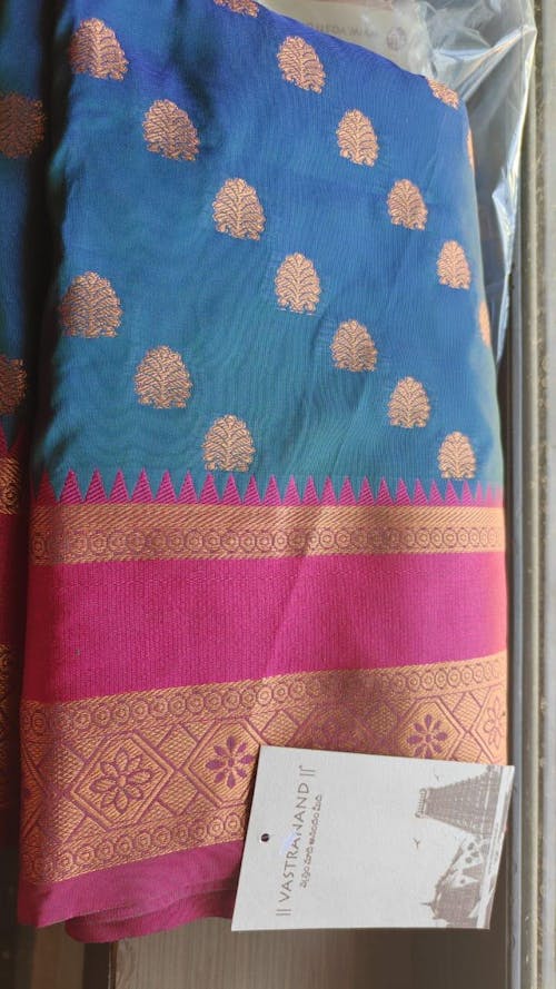Royal Bantex Border Banarasi Saree