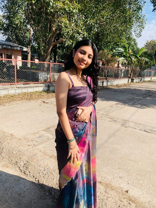 Regal Freehand Abstract Chinnon Saree