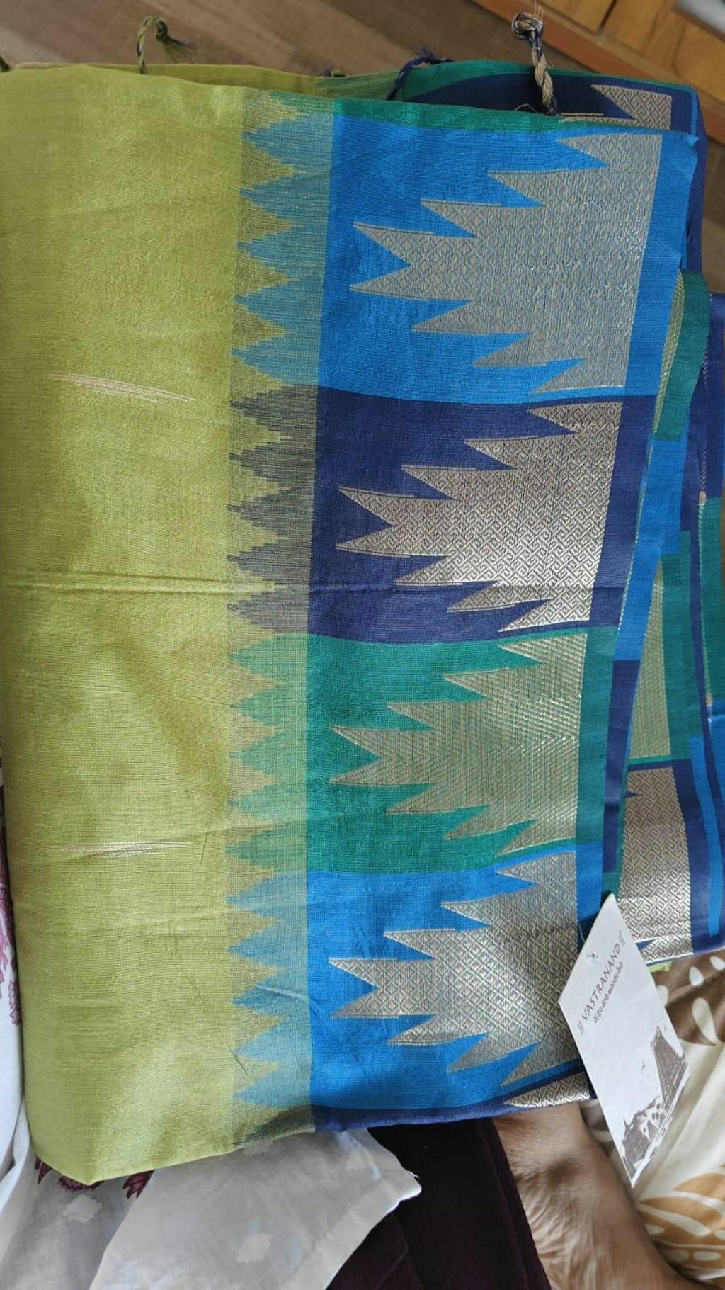 Green Banarasi Raw Silk Ikkat Saree