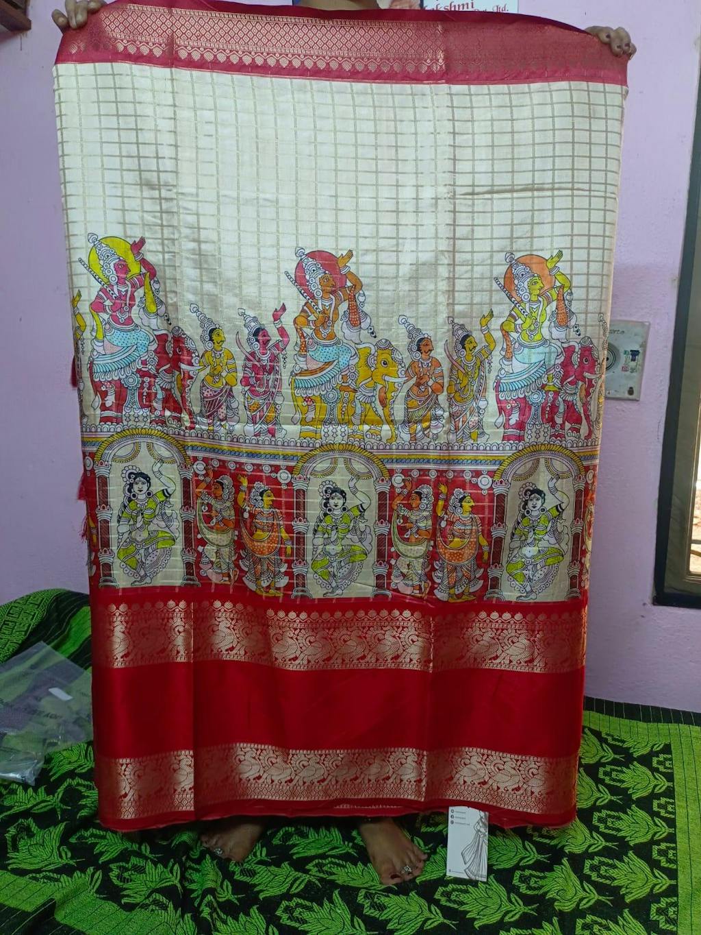 Cream Colour Double Border Chex Weaving Banarasi Soft Silk Saree