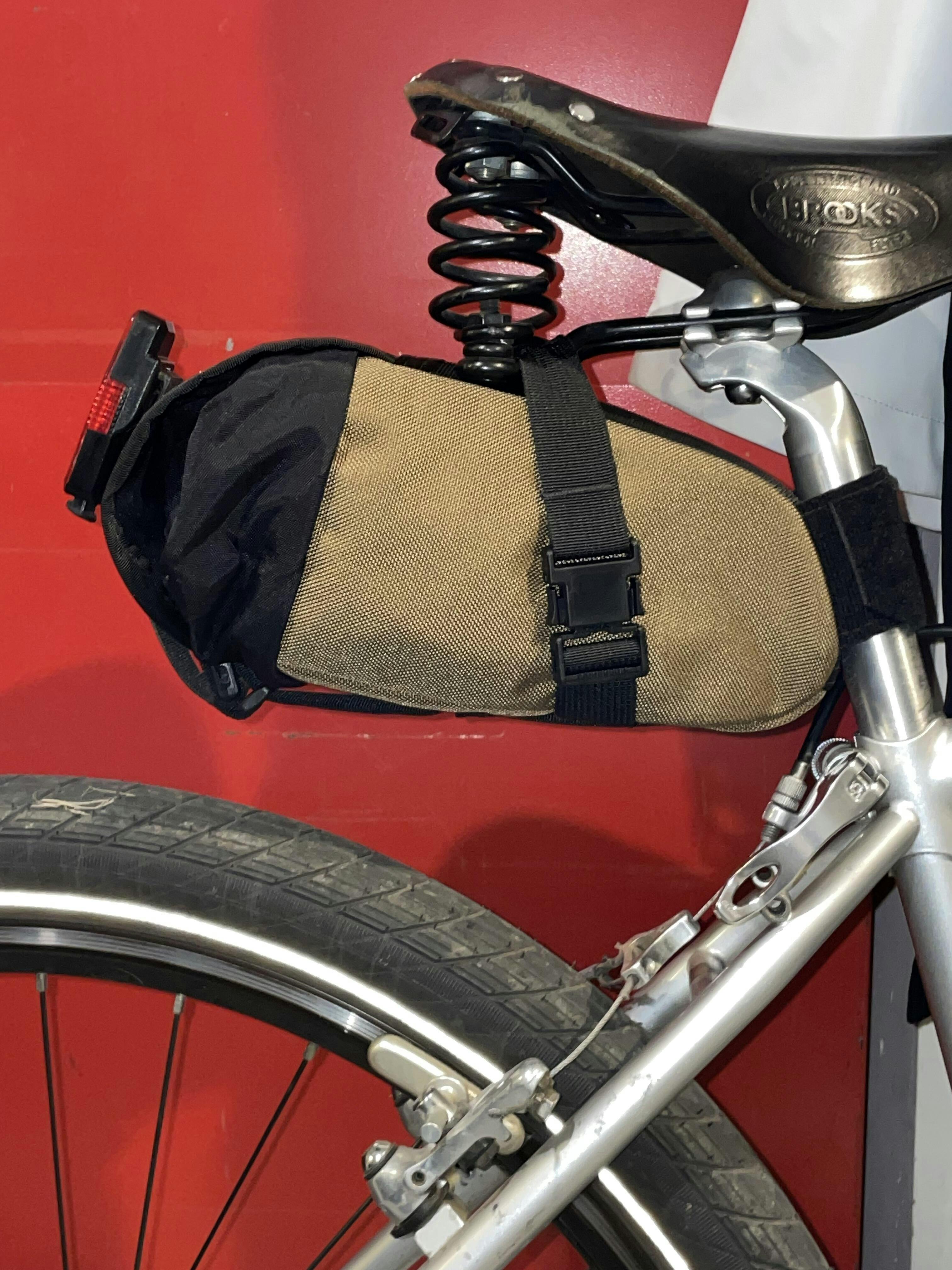 Review: Vel Waterproof Saddle Bag Small | road.cc