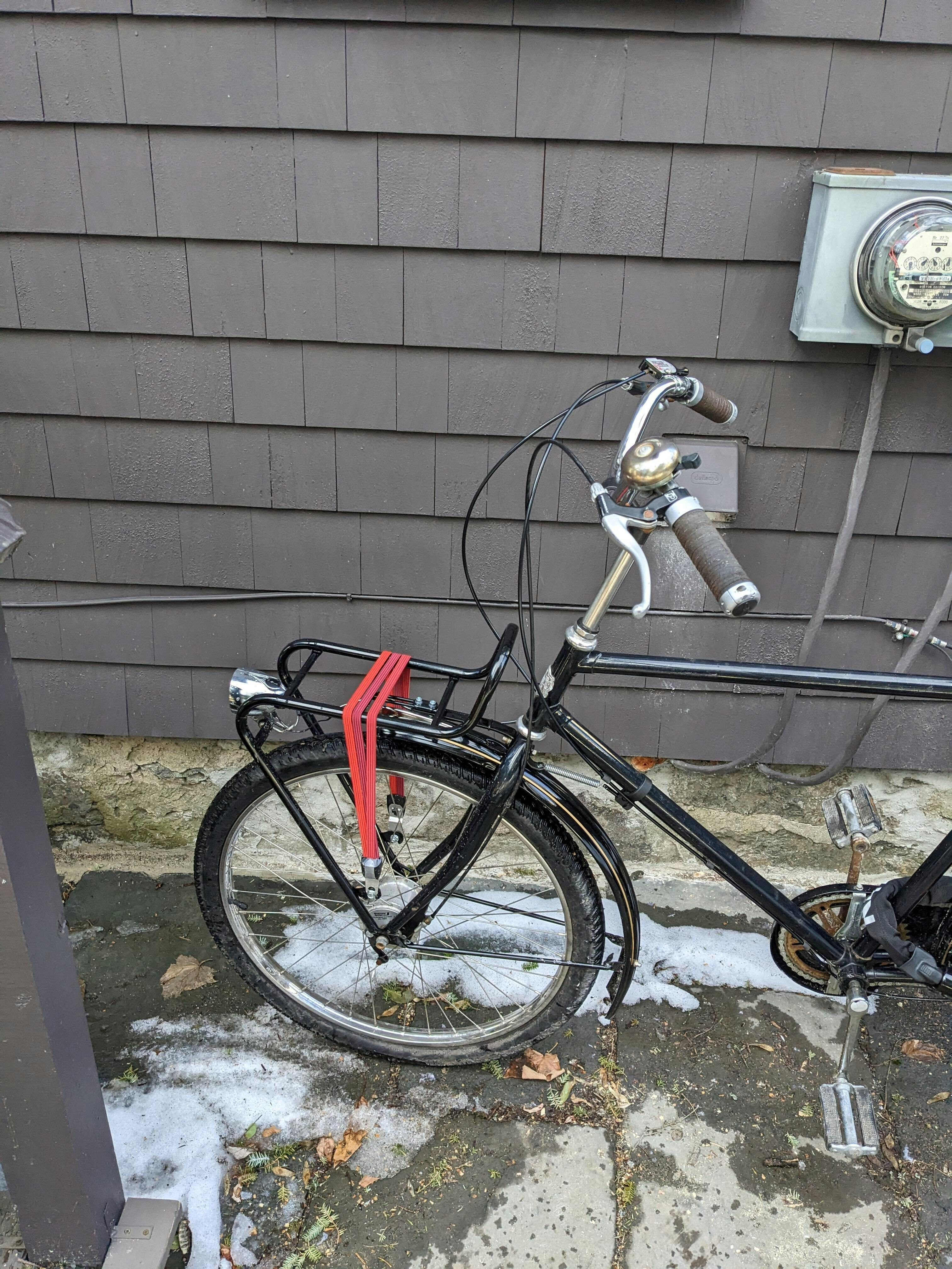 Velo Orange Wheel Stabilizer - For Bikes With Large Downtubes (38-62mm), Keeps Front Wheel Centered