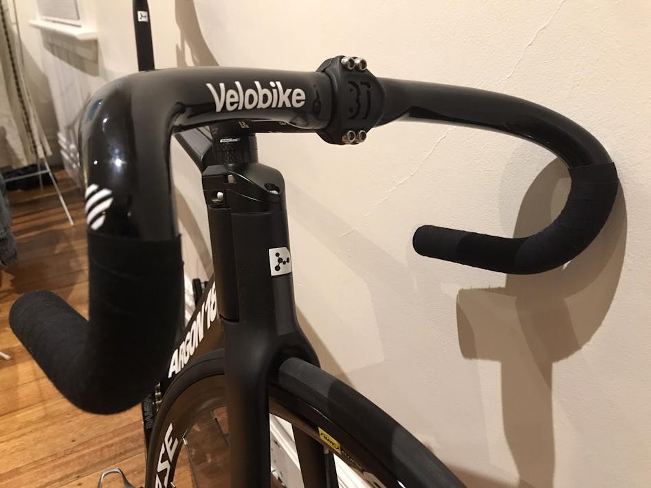Velobike carbon track handlebars 300mm Velobike carbon track handlebars 300mm