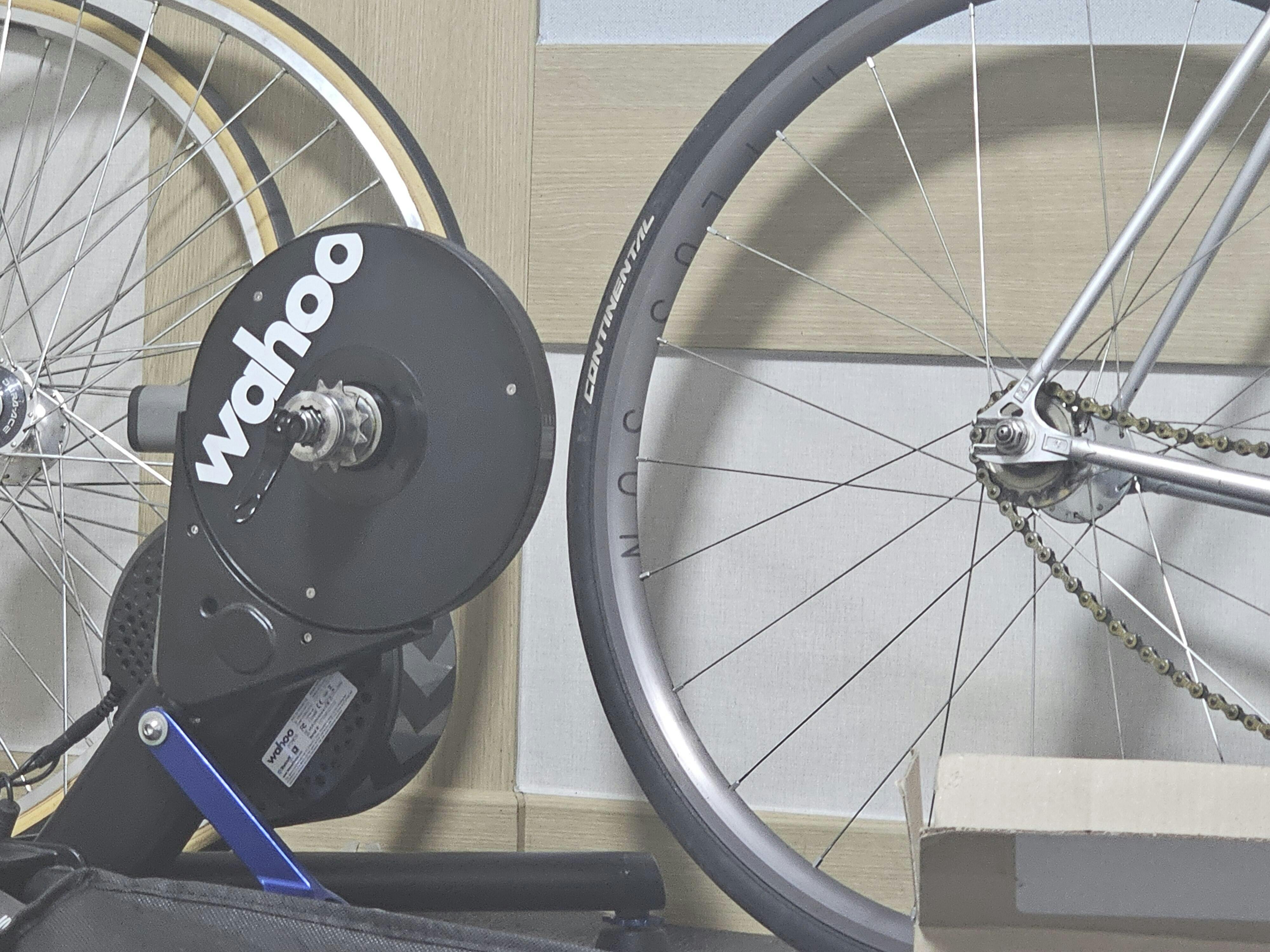Velobike wahoo アダプター