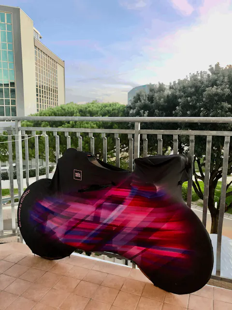 Custom velosock