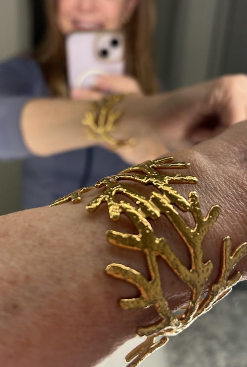 Serene Gold Bangle Bracelet