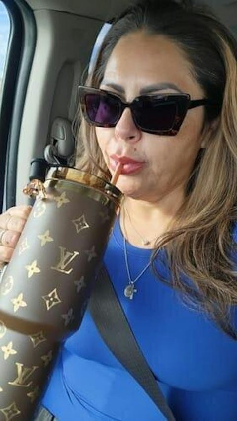 Exclusivo: Garrafa Térmica 1.2L Edição Luxo Especial LVT Customizada Gravação Laser + *BRINDE 1x Chaveiro Exclusivo* - EDIÇÃO LIMITADA