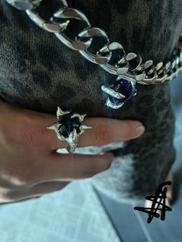 Silberring / petals of silver