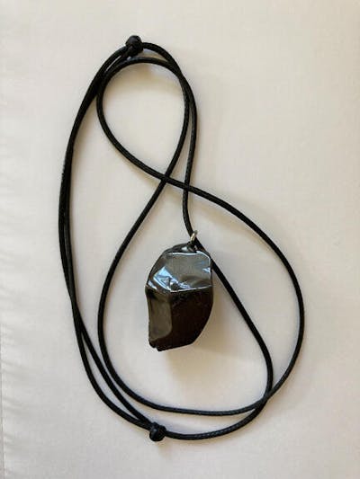 ECN1177-11.77g ELITE RAW TYPE 1 SHUNGITE PENDANT NECKLACE