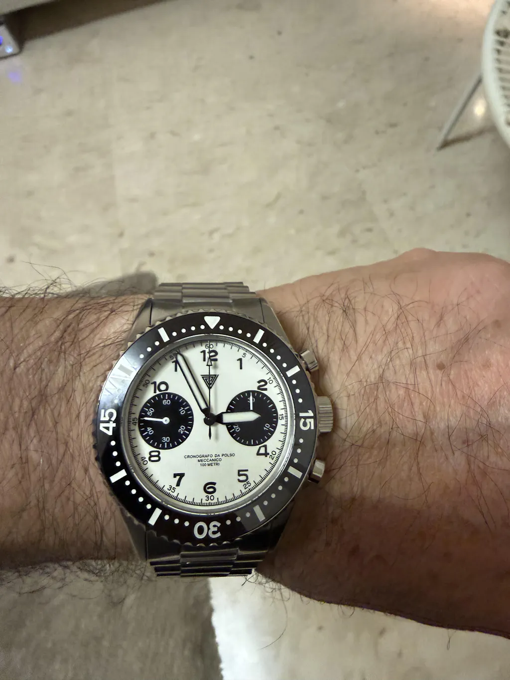 Vertigo Pilot One V2 Full Lume – Maximum Visibility – vertigowatches