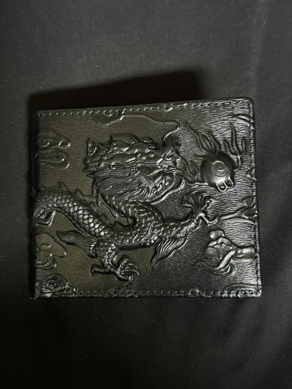0499 - Embossed Dragon Wallet V2