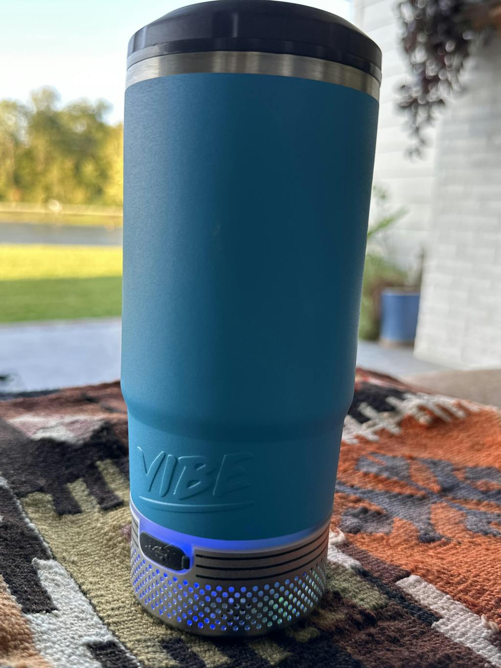VIBE 4IN1 Can Cooler with Multiple Base Attachments Vibe Tumblers
