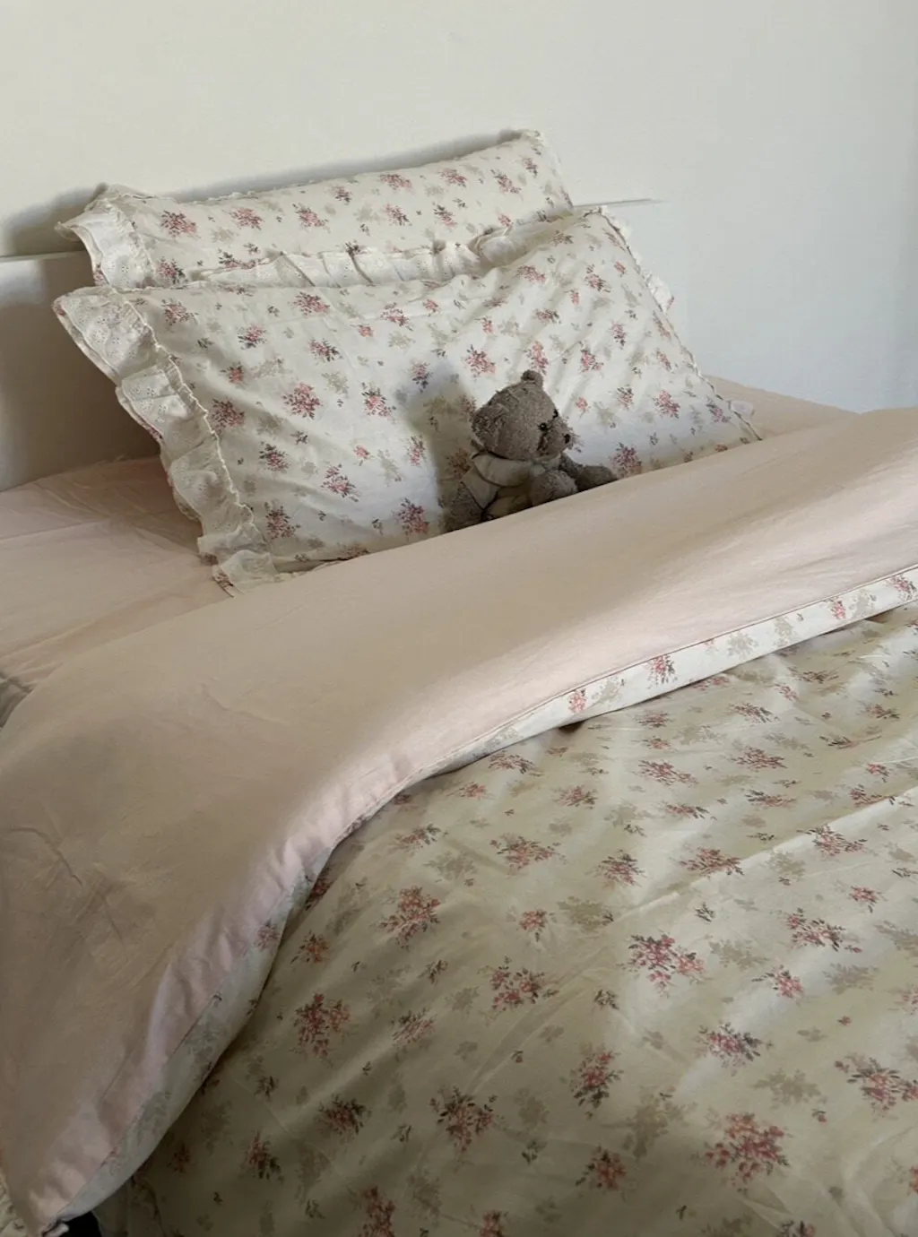 Embroidered Pink Floral Duvet Cover Set