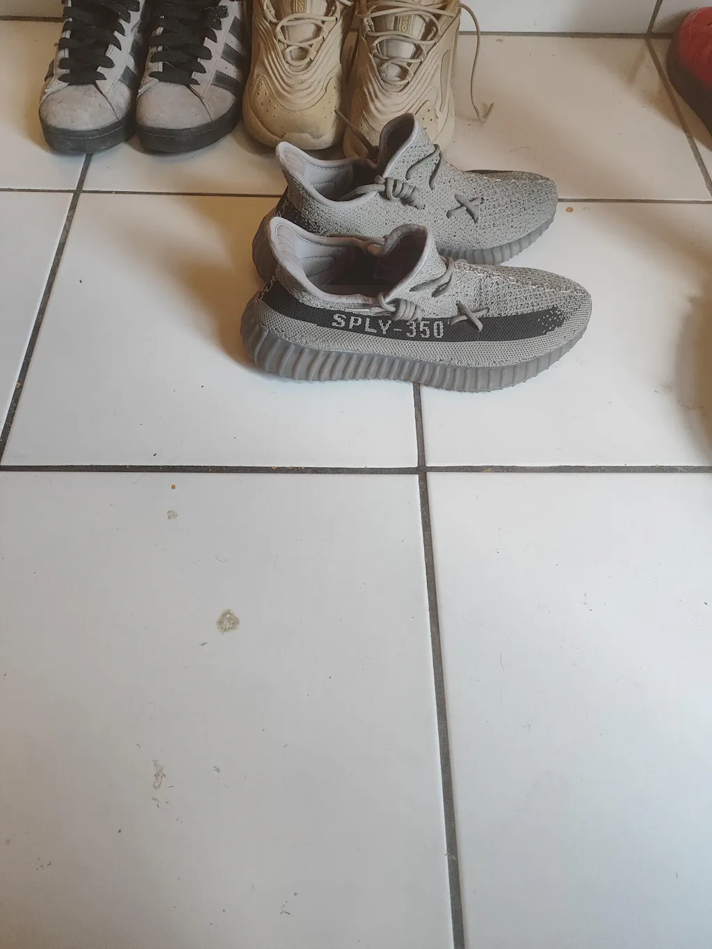 YEEZY BOOST 350 V2 GRANITE