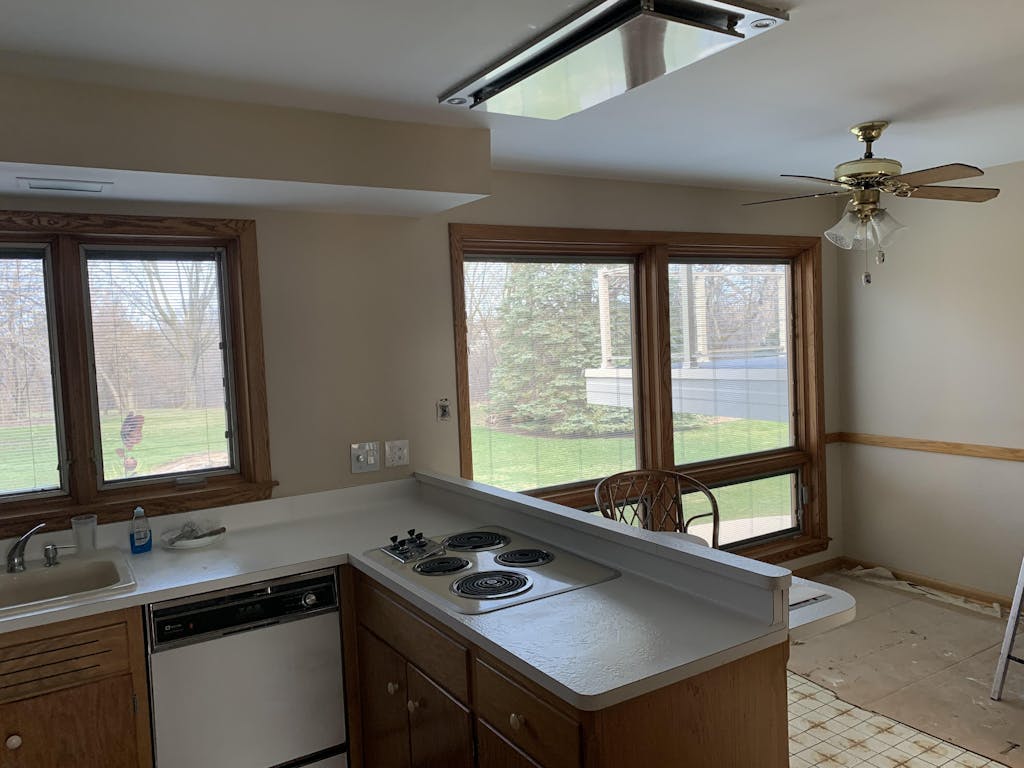 600 CFM Ductless Island Mount Range Hood Victory Jupiter — Victory