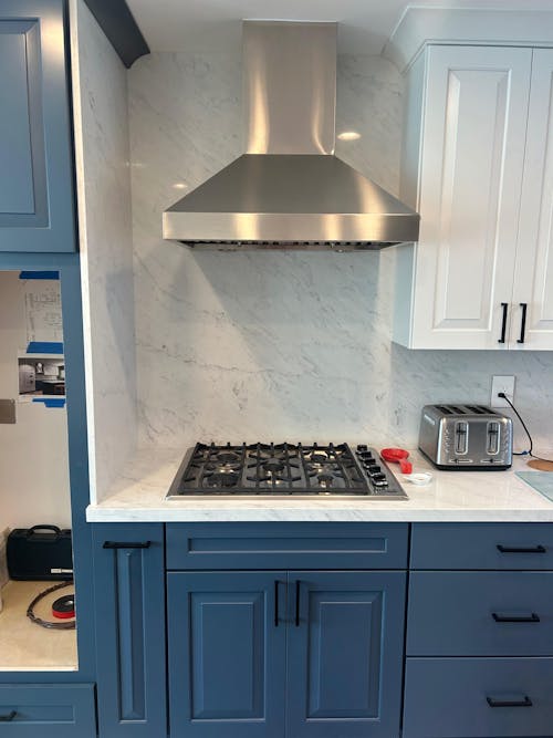 30 Inch 750 CFM Wall Mount Range Hood - VICTORY Twister