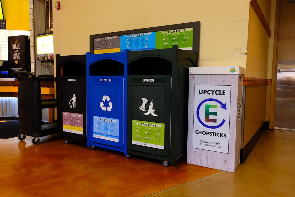 Custom Disposable Trash Cans 36.5 Gallon VictoryStore