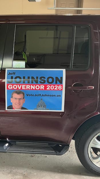 Car Door Magnet (Pair) 18"x24"