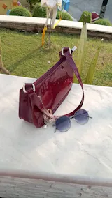 Verona - Maroon