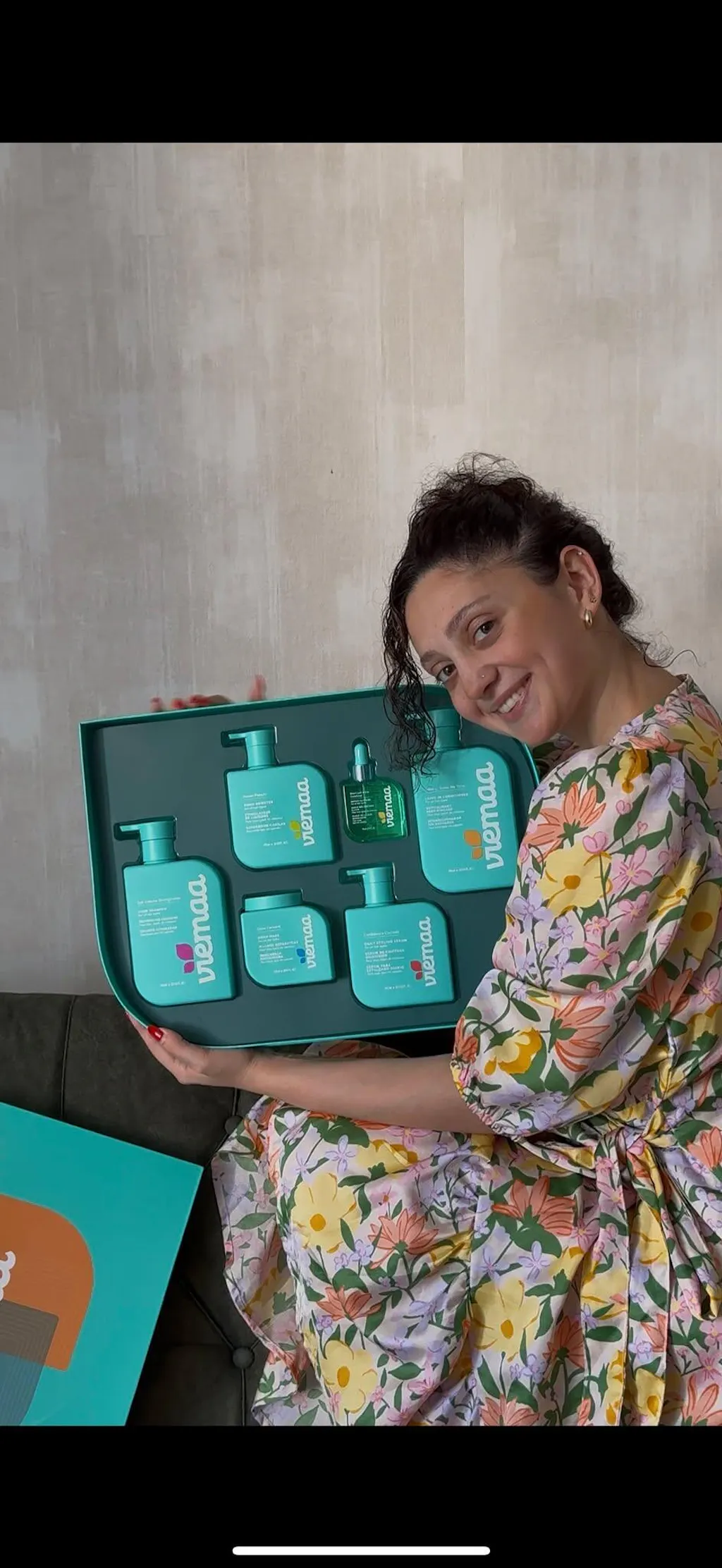 HAIR REPAIR TREATMENT KIT