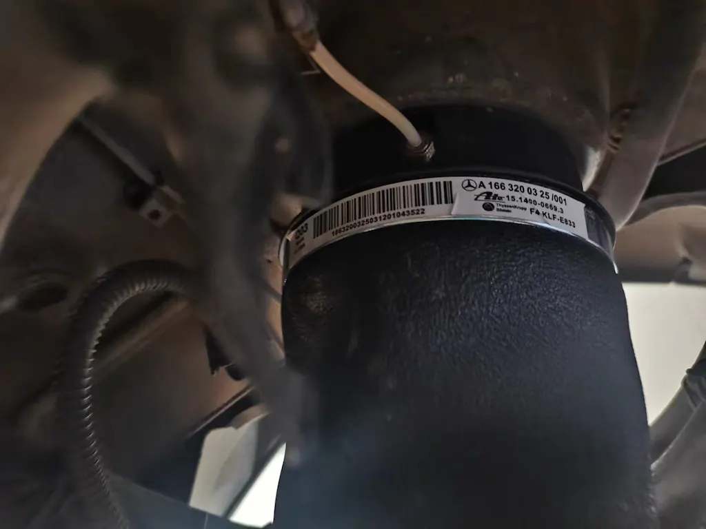 VIGOR Rear Air Spring Bag for Mercedes-Benz R-Class 2006-2013 - OEM 2513200425