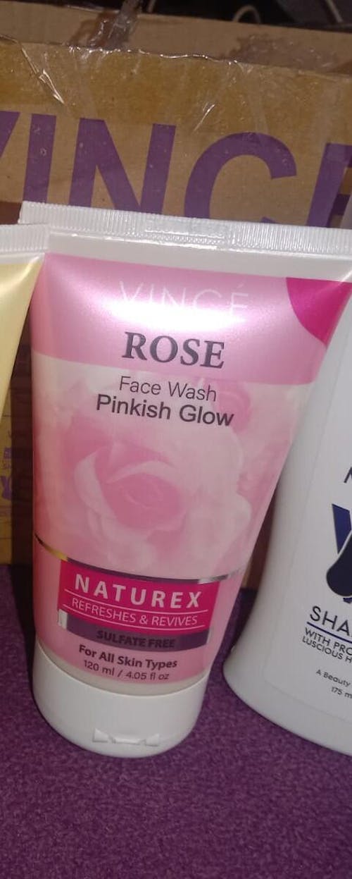 Rose Face Wash